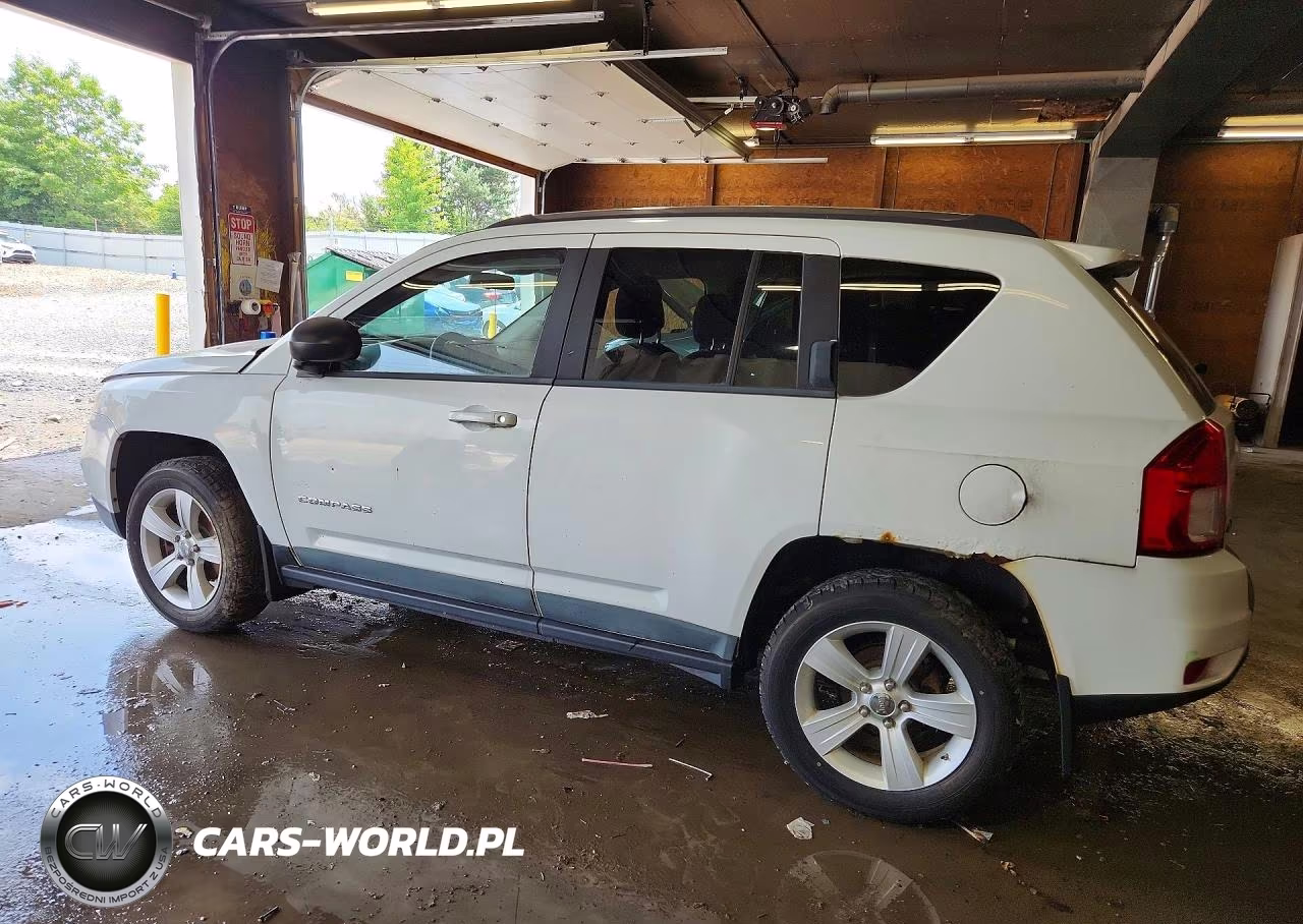 2011 Jeep Compass Sport VIN:1J4NF1FB7BD180229 - 2