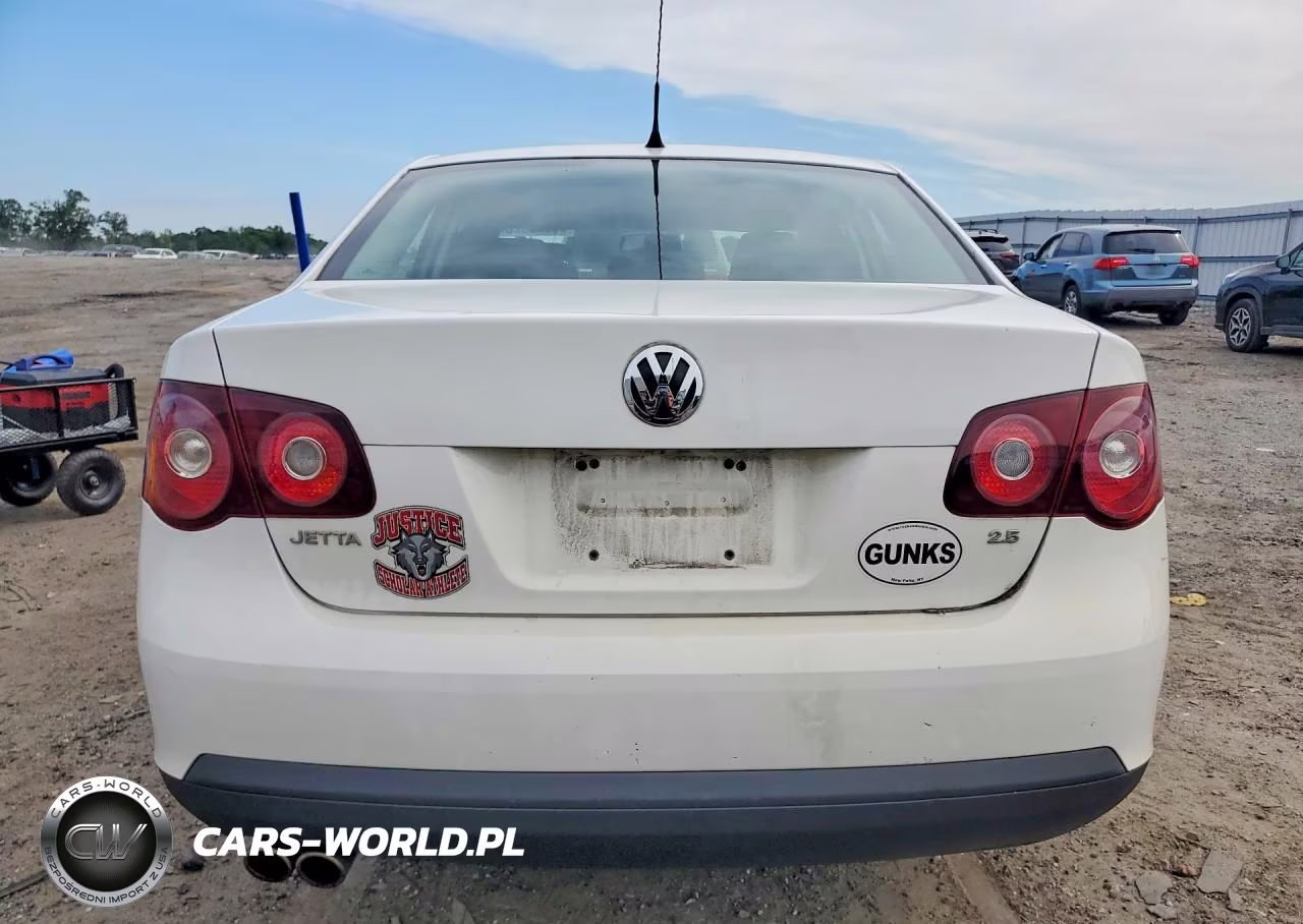 2009 Volkswagen Jetta S VIN:3VWJM71K79M062777 - 6