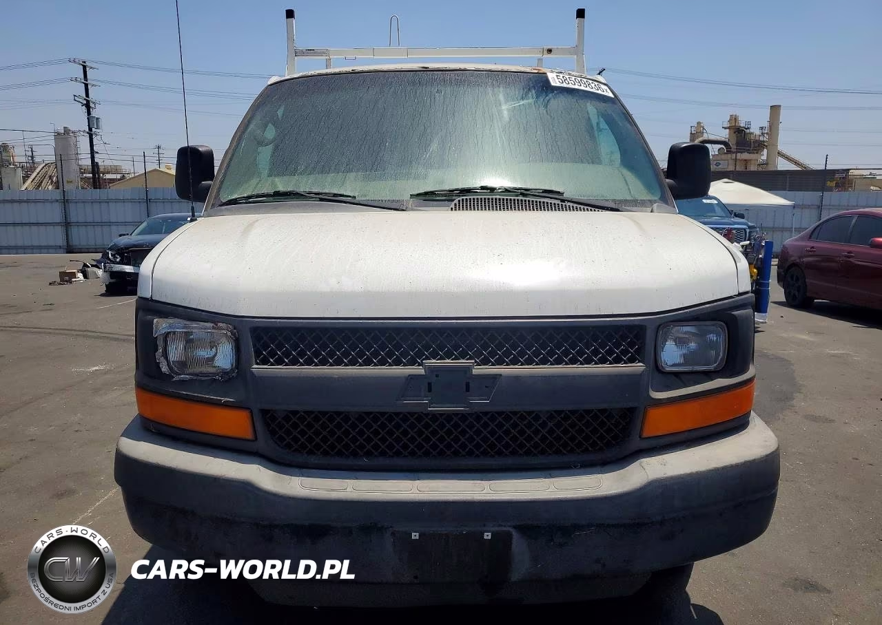 2013 Chevrolet Express G2500 VIN:1GCWGFCA0D1131989 - 5