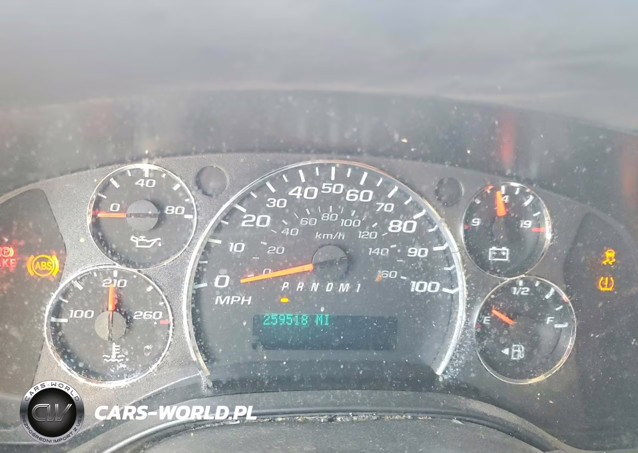 2013 Chevrolet Express G2500 VIN:1GCWGFCA0D1131989 - 9