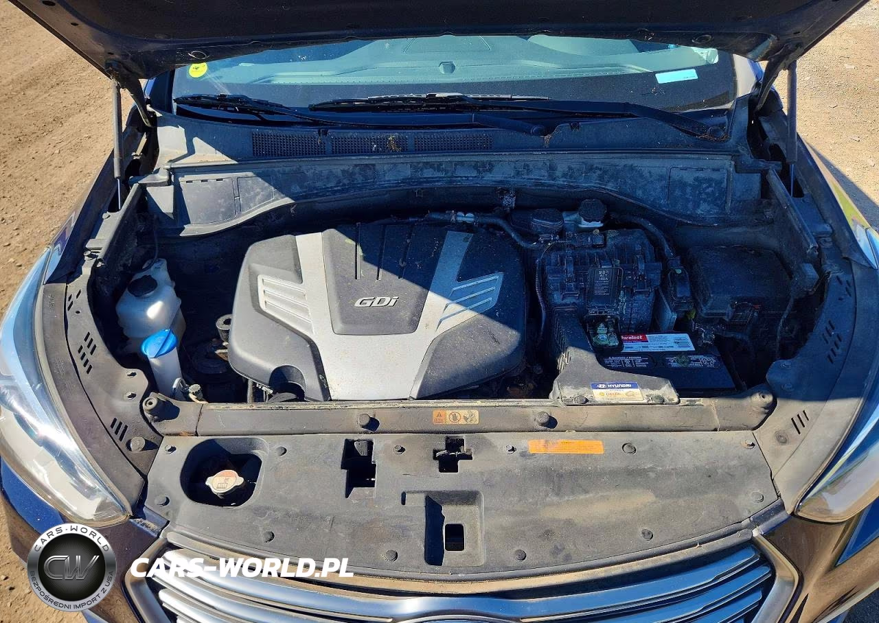 2018 Hyundai Santa Fe VIN:KM8SNDHF7JU260895 - 11