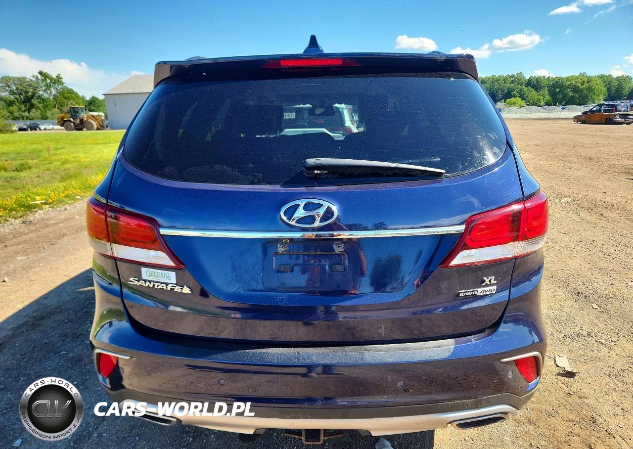 2018 Hyundai Santa Fe VIN:KM8SNDHF7JU260895 - 6