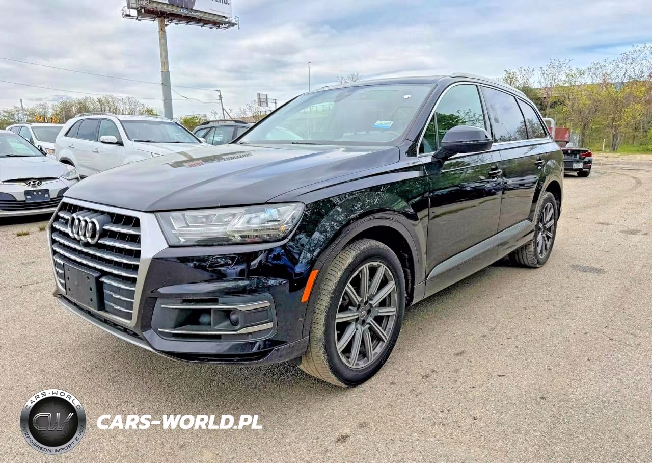 2019 Audi Q7 Premium Plus VIN:WA1LAAF7XKD008942 - 2