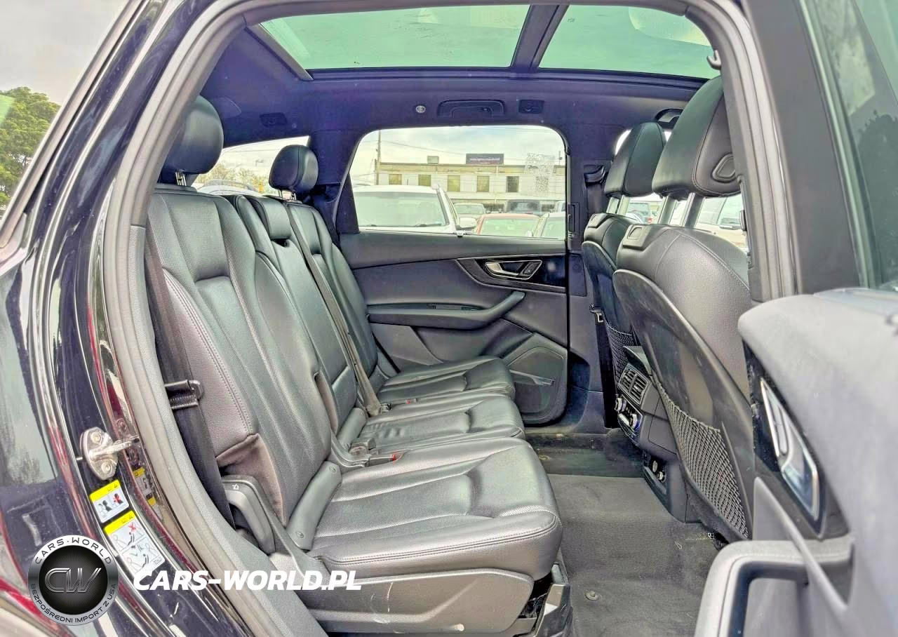 2019 Audi Q7 Premium Plus VIN:WA1LAAF7XKD008942 - 6