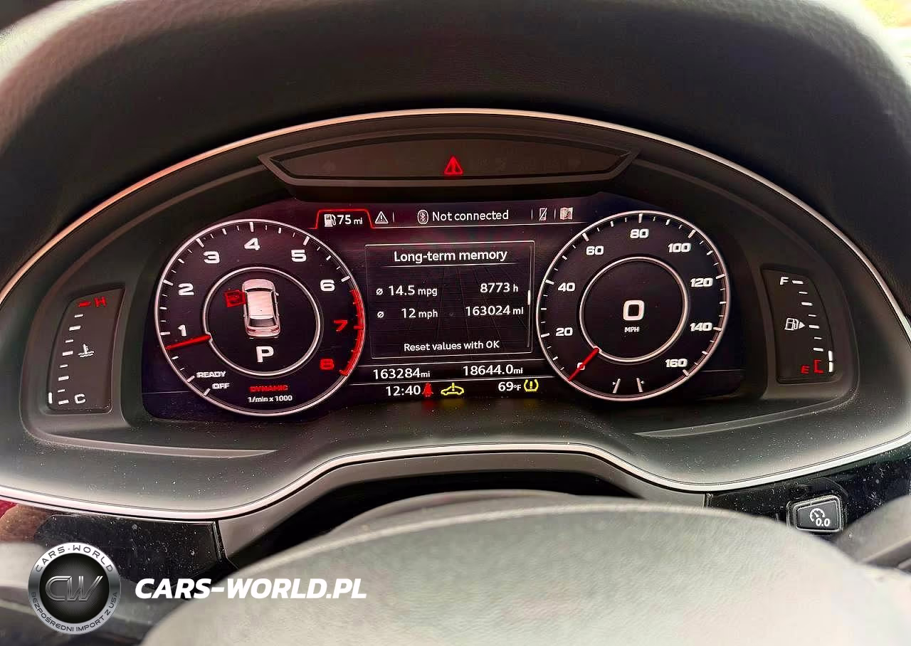 2019 Audi Q7 Premium Plus VIN:WA1LAAF7XKD008942 - 8