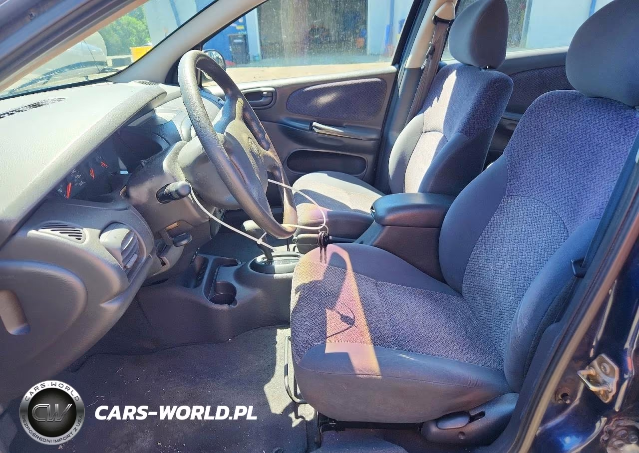 2000 Dodge Neon Base VIN:1B3ES46C7YD713248 - 7