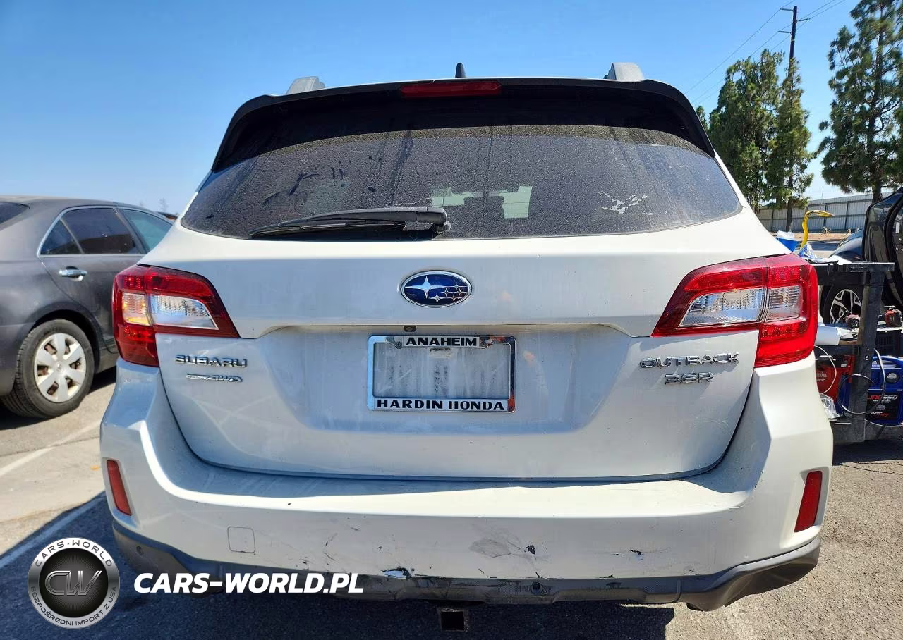 2017 Subaru Outback 3.6R Limited VIN:4S4BSENC8H3373702 - 6