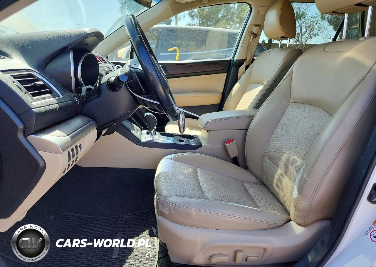2017 Subaru Outback 3.6R Limited VIN:4S4BSENC8H3373702 - 7