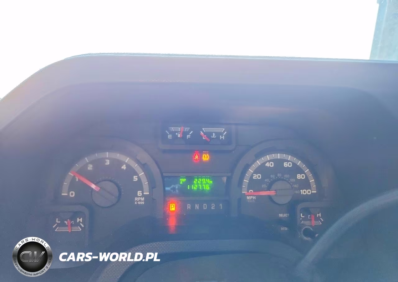2011 Ford Econoline E250 Van VIN:1FTNE2EL0BDA98920 - 9