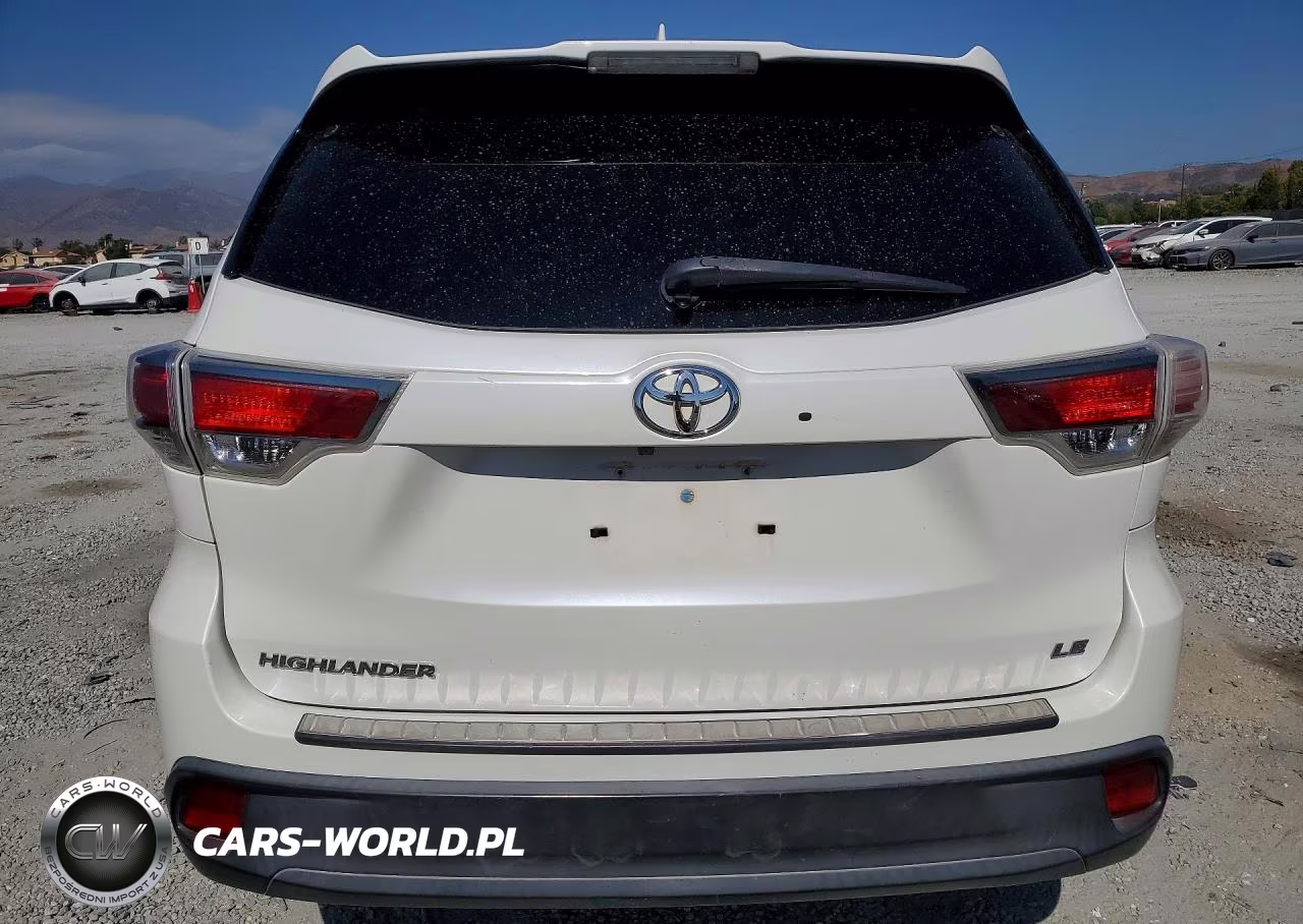 2015 Toyota Highlander Le Plus VIN:5TDZKRFHXFS117318 - 6