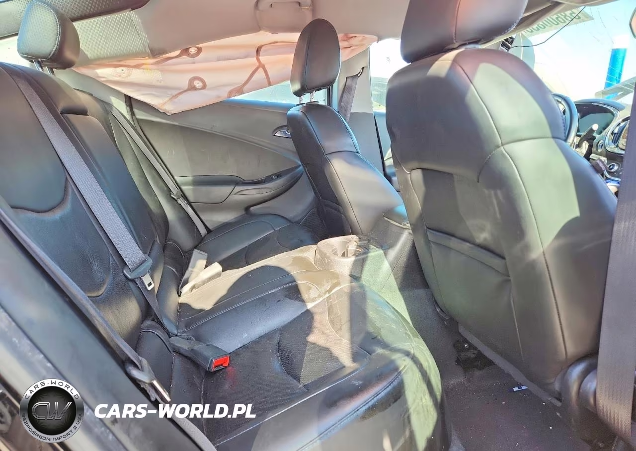 2018 Chevrolet Volt Premier VIN:1G1RD6S56JU124266 - 10