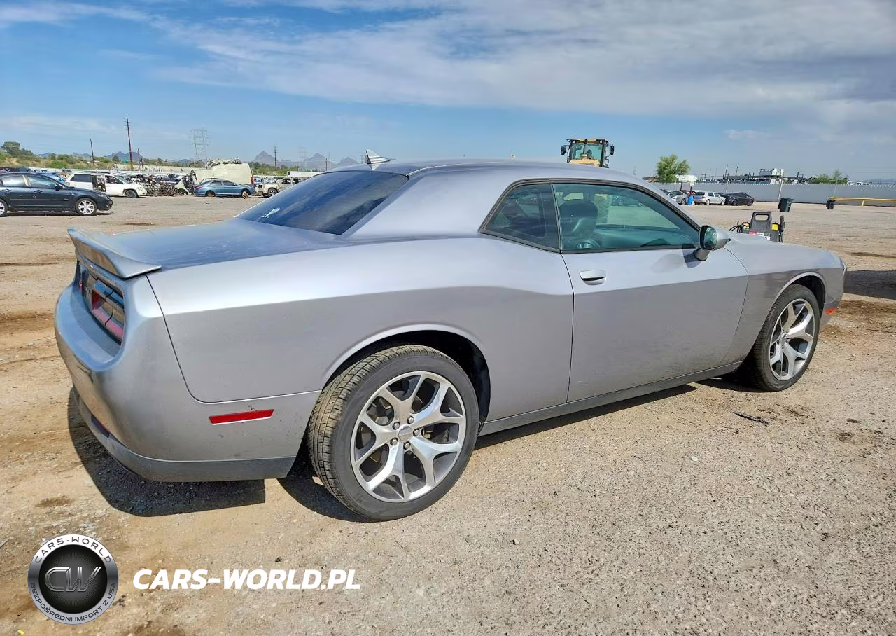 2015 Dodge Challenger Sxt Plus VIN:2C3CDZBG1FH737183 - 3