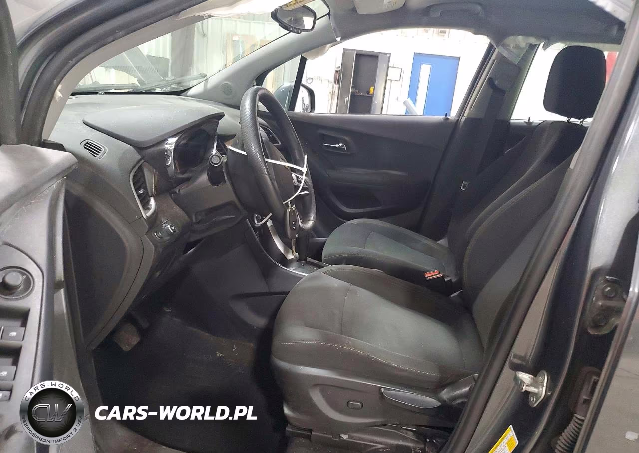 2019 Chevrolet Trax Ls VIN:3GNCJNSB7KL397693 - 7