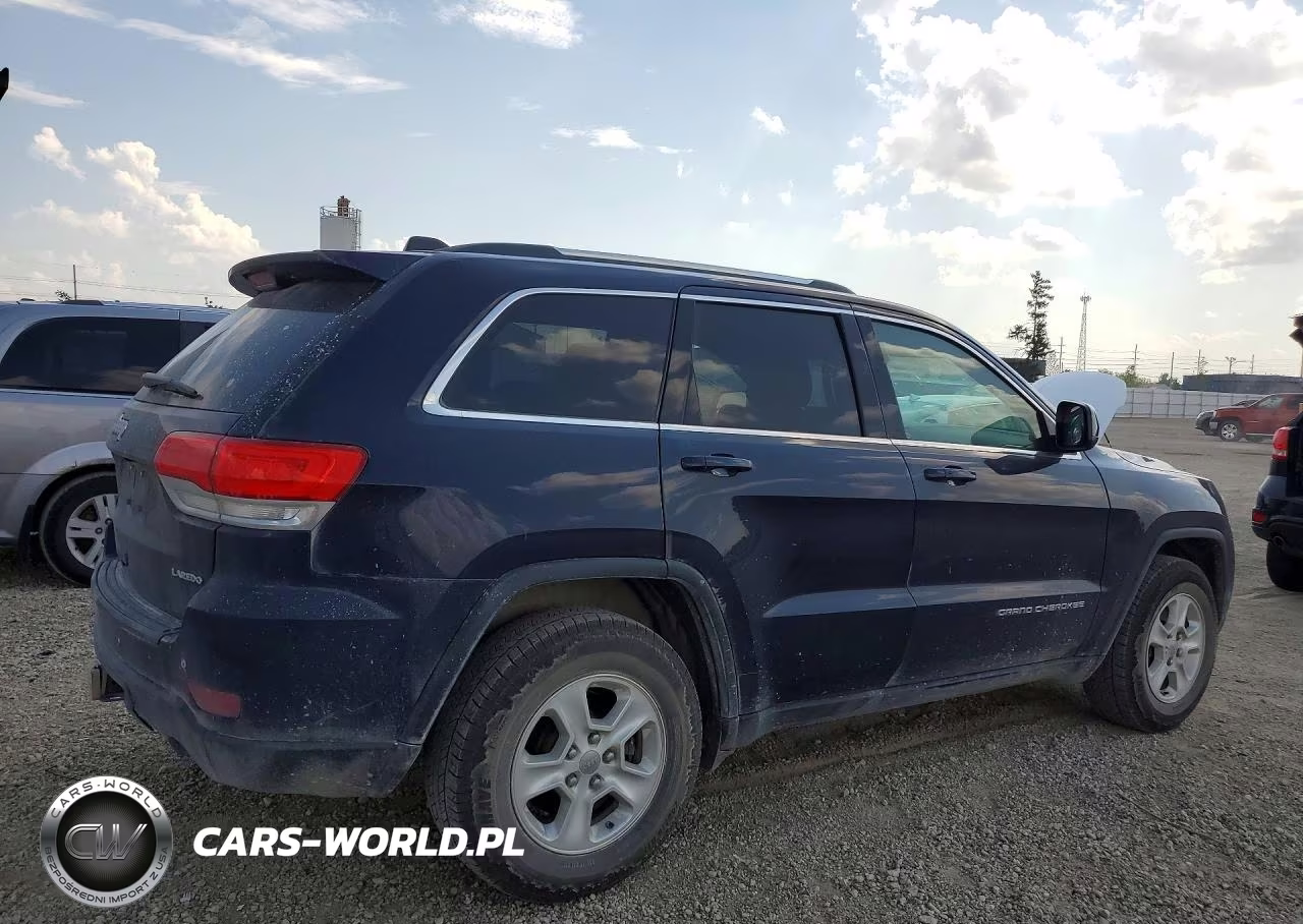 2016 Jeep Grand Cherokee Laredo VIN:1C4RJFAG4GC472133 - 3