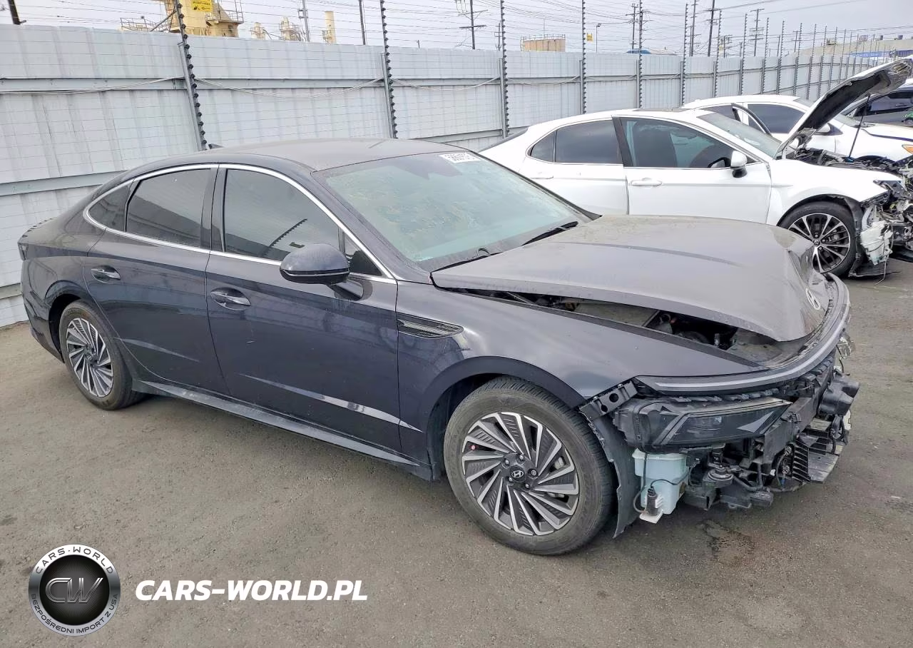 2024 Hyundai Sonata Hybrid VIN:KMHL34JJ3RA086507 - 4