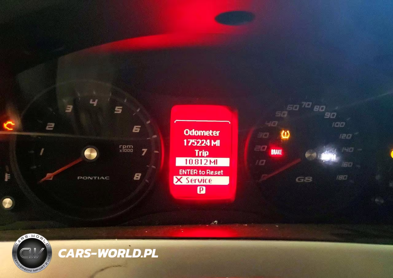 2009 Pontiac G8 VIN:6G2ER577X9L239375 - 9