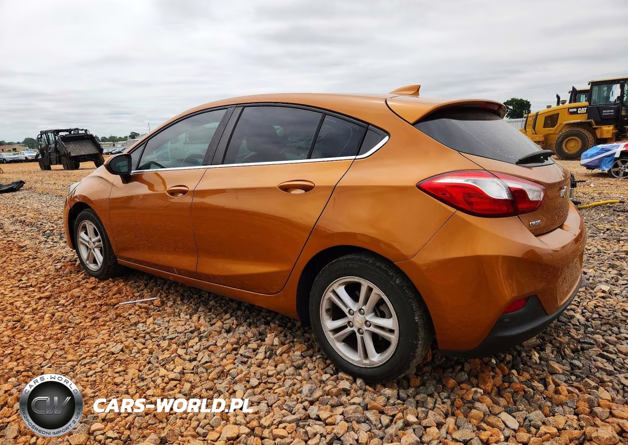 2017 Chevrolet Cruze VIN:3G1BE6SM6HS561975 - 2