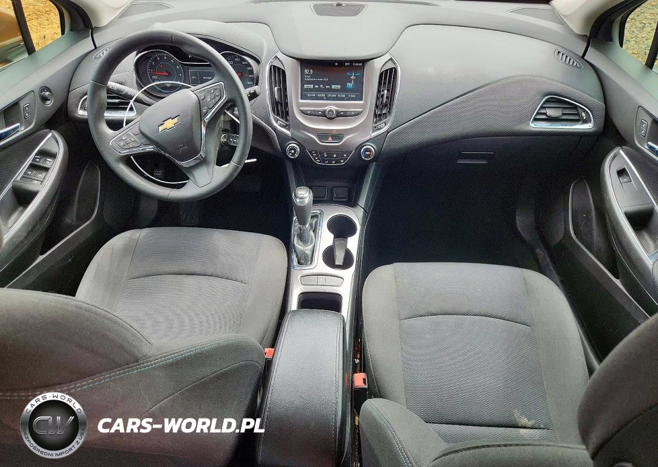 2017 Chevrolet Cruze VIN:3G1BE6SM6HS561975 - 8