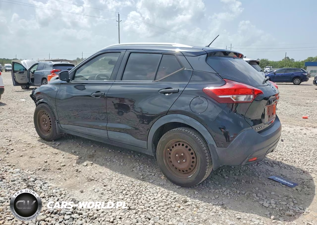 2019 Nissan Kicks S VIN:3N1CP5CU2KL559191 - 2