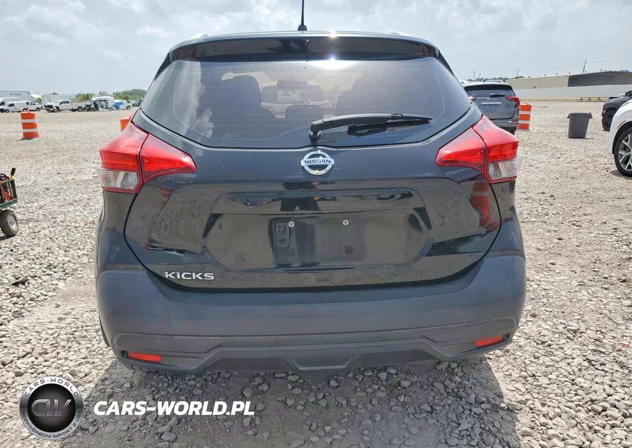 2019 Nissan Kicks S VIN:3N1CP5CU2KL559191 - 6