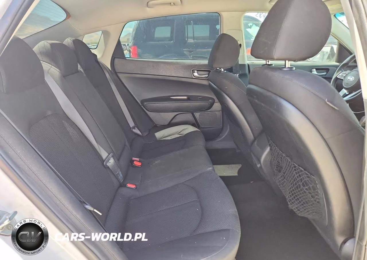 2019 Kia Optima Lx VIN:5XXGT4L34KG339932 - 10