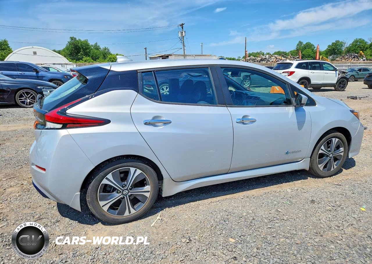 2018 Nissan Leaf Sv VIN:1N4AZ1CP9JC300909 - 3