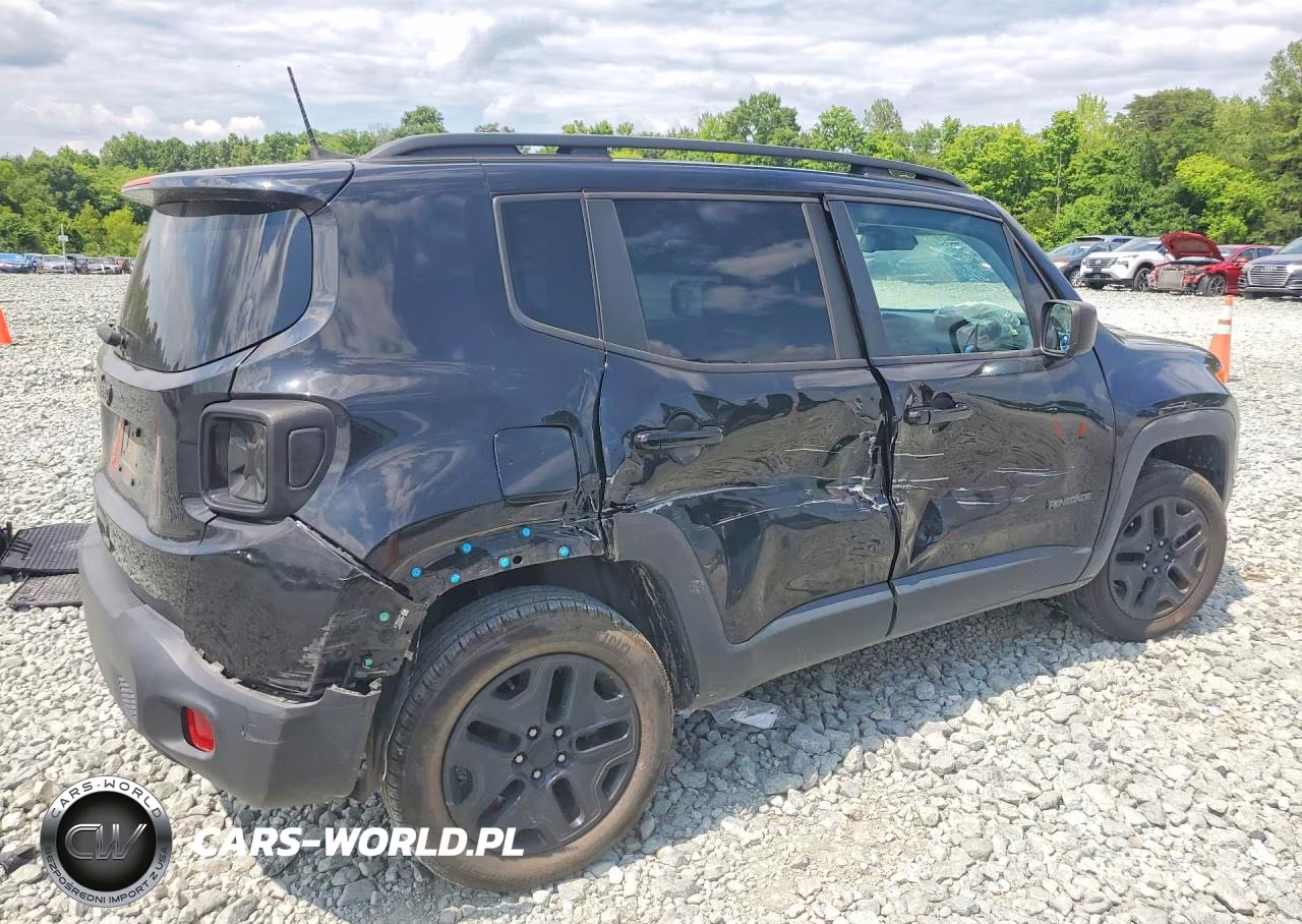 2021 Jeep Renegade Sport VIN:ZACNJDAB9MPM30326 - 3