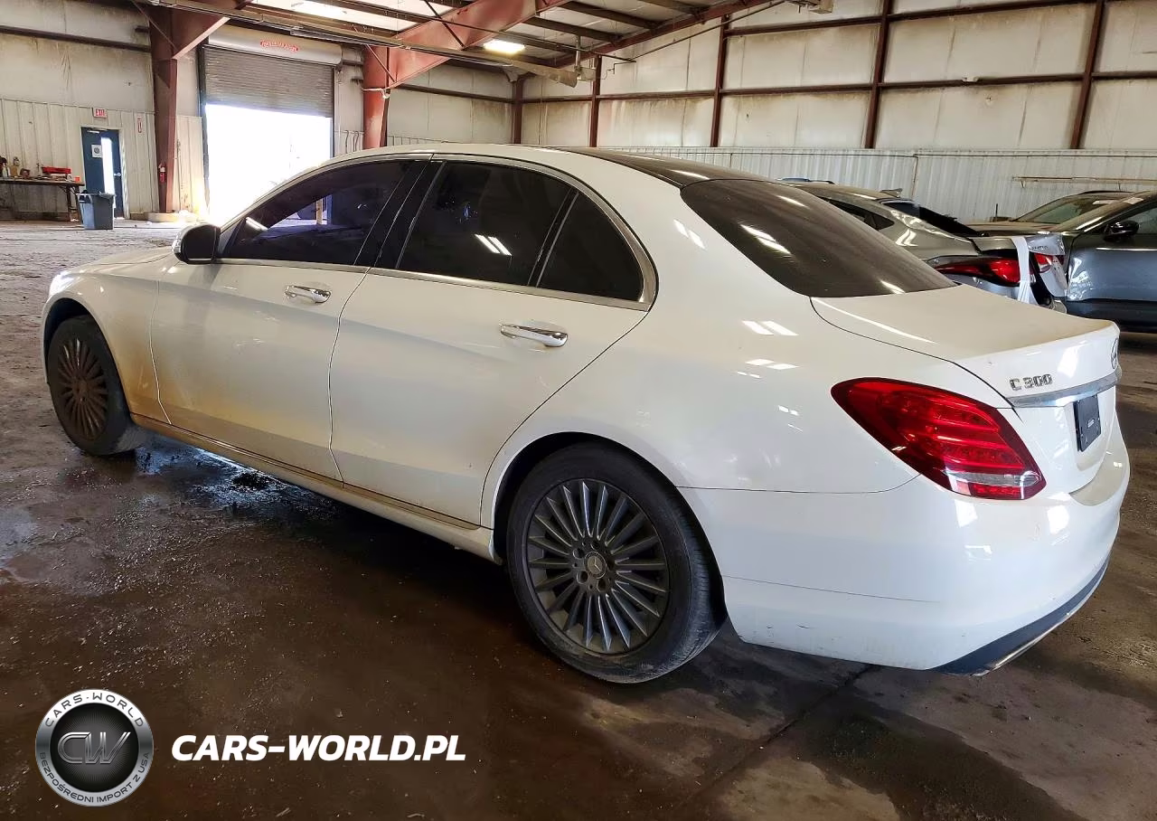 2015 Mercedes-Benz C 300 4Matic VIN:55SWF4KB9FU009237 - 2