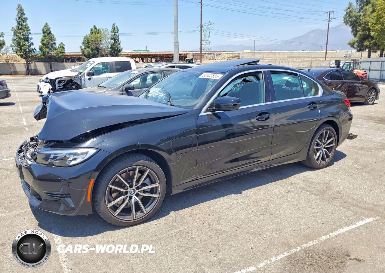 2021 BMW 330E