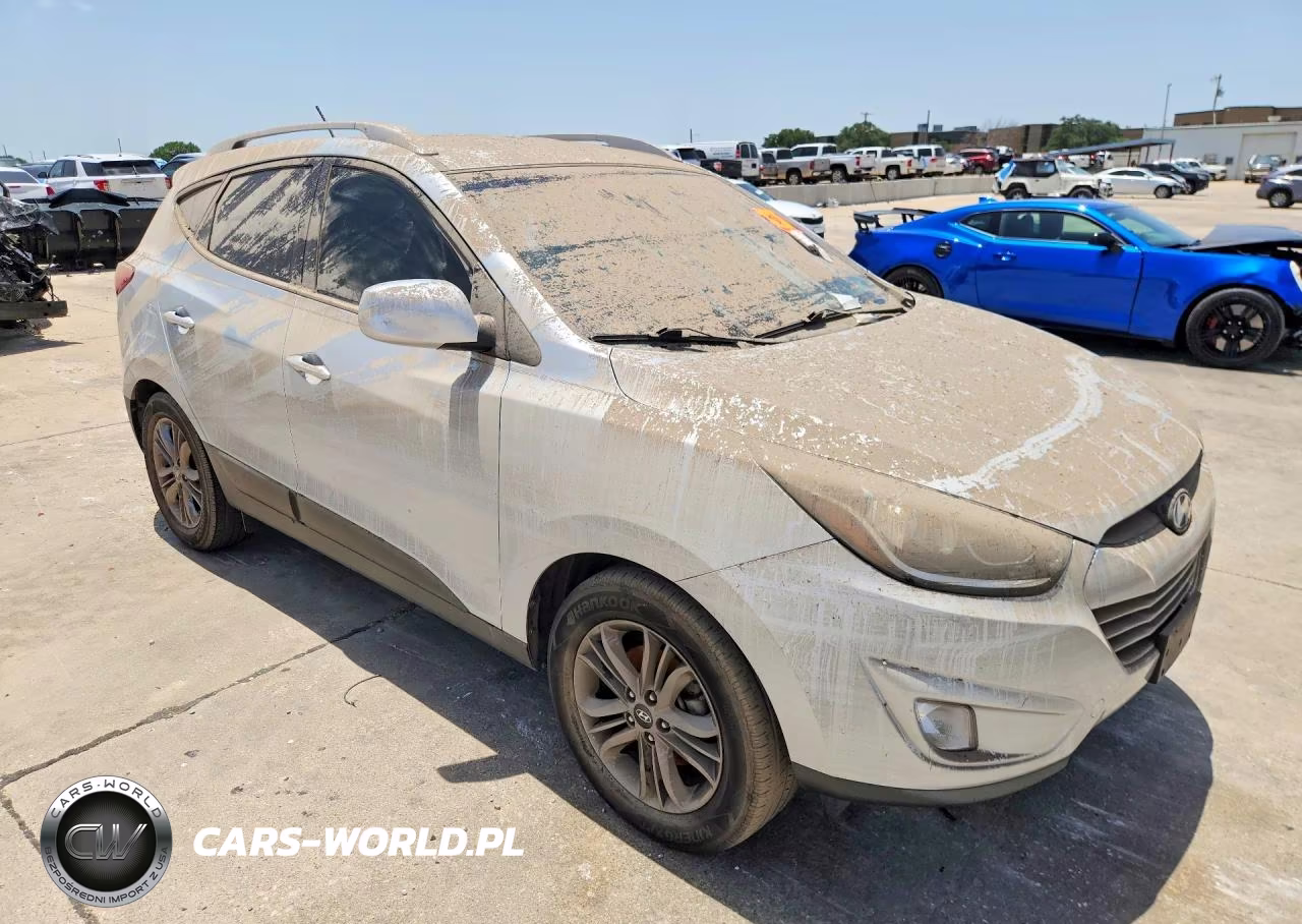 2014 Hyundai Tucson Se VIN:KM8JU3AG4EU800799 - 4