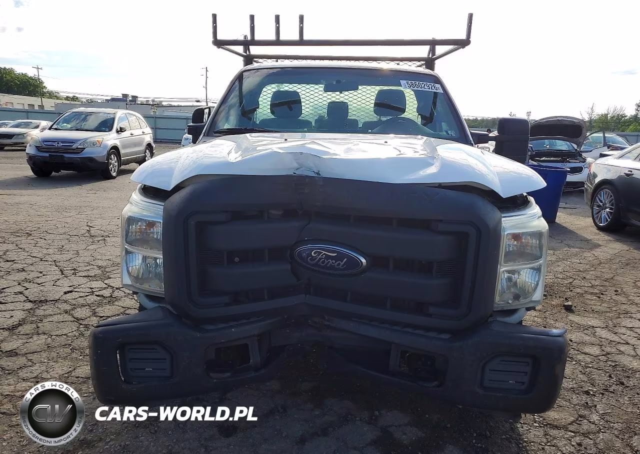 2014 Ford F250 Super Duty VIN:1FTBF2A62EEA45800 - 5
