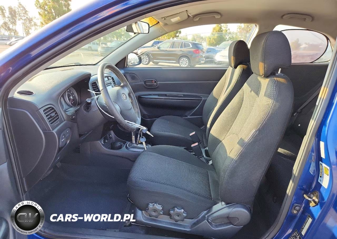 2007 Hyundai Accent Se VIN:KMHCN36C37U008318 - 7