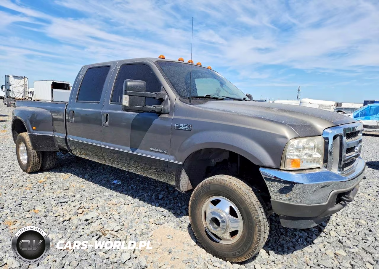 2003 Ford F350 Super Duty VIN:1FTWW33F83EA40764 - 4
