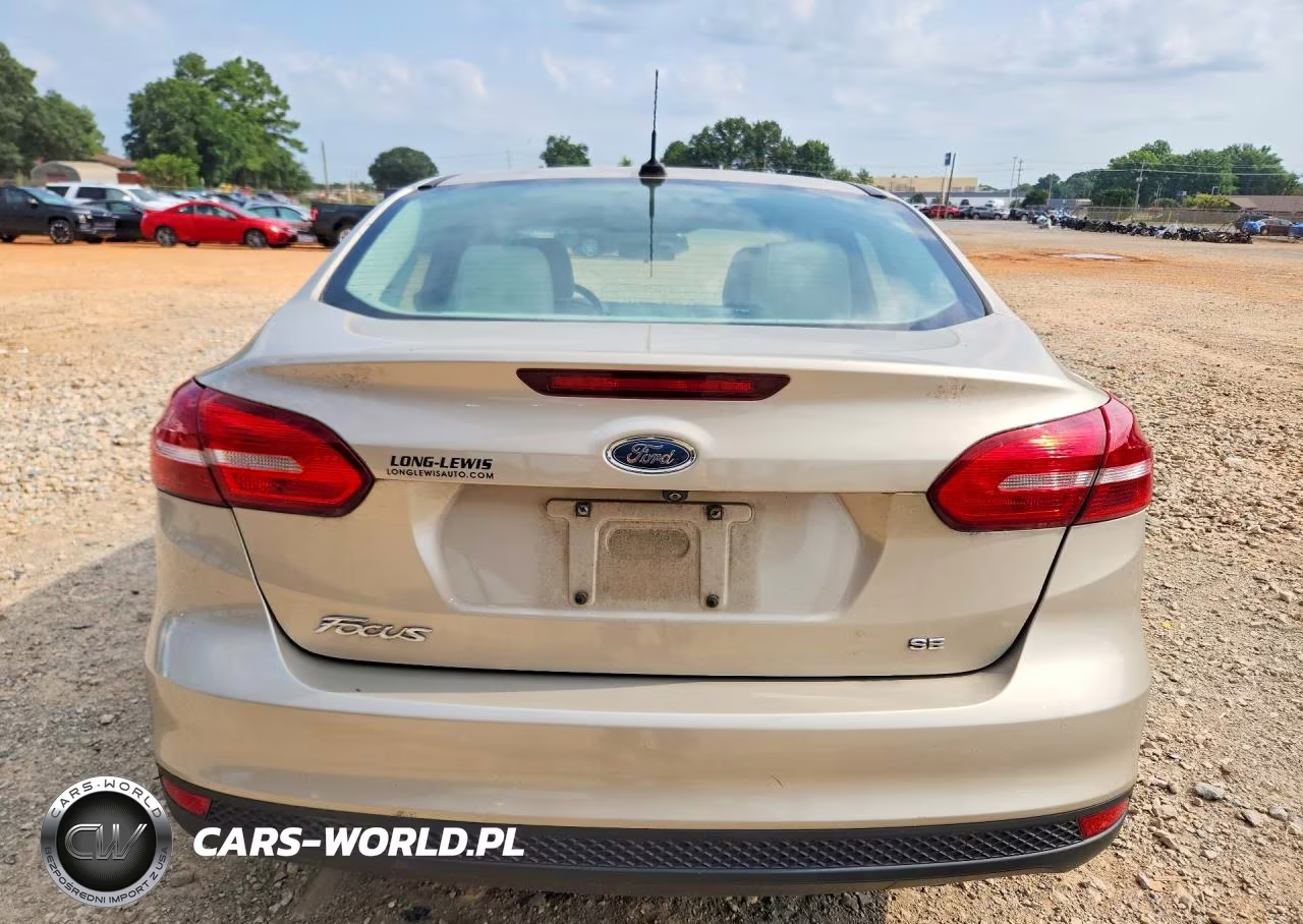 2017 Ford Focus VIN:1FADP3F24HL312197 - 6