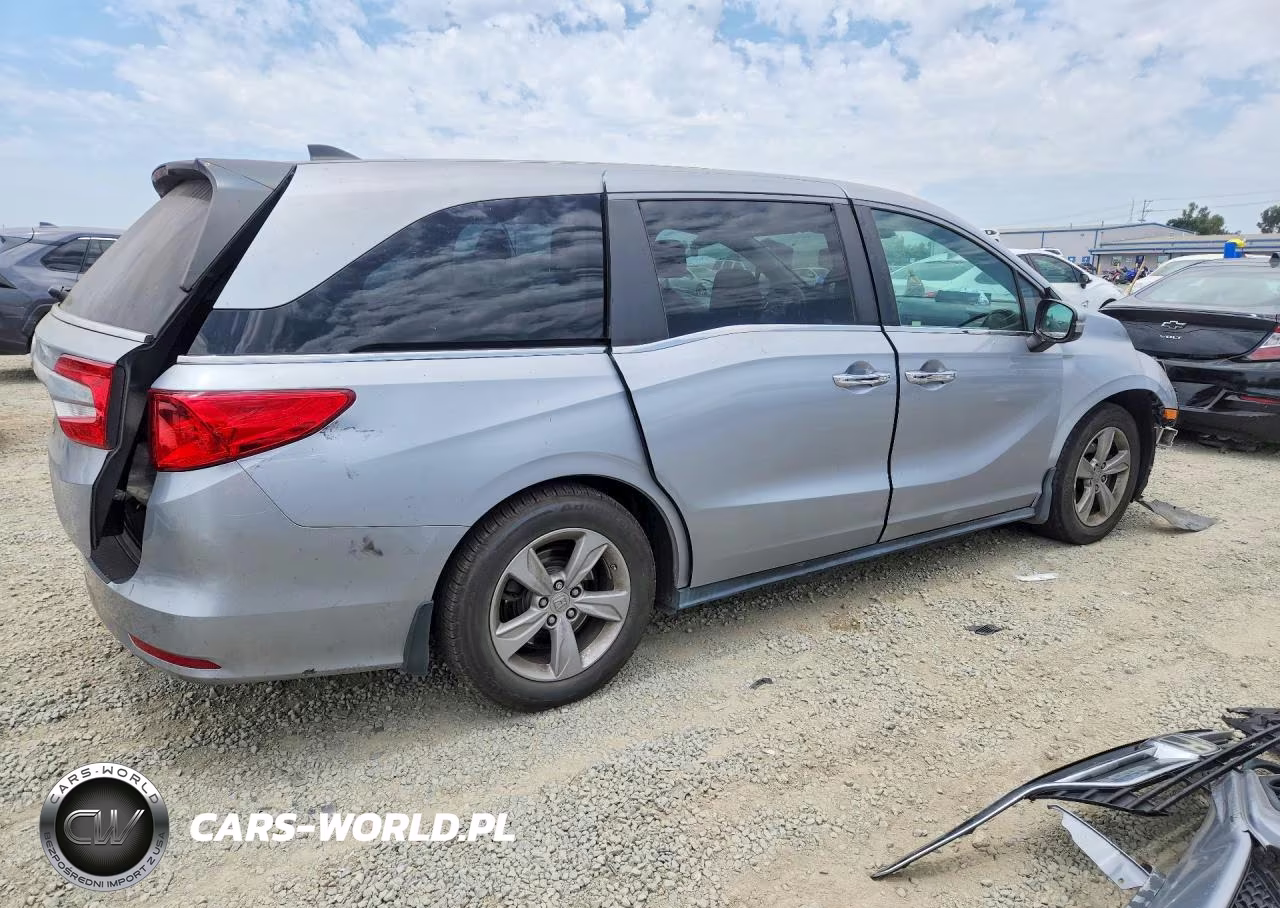 2018 Honda Odyssey Exl VIN:5FNRL6H71JB031750 - 3