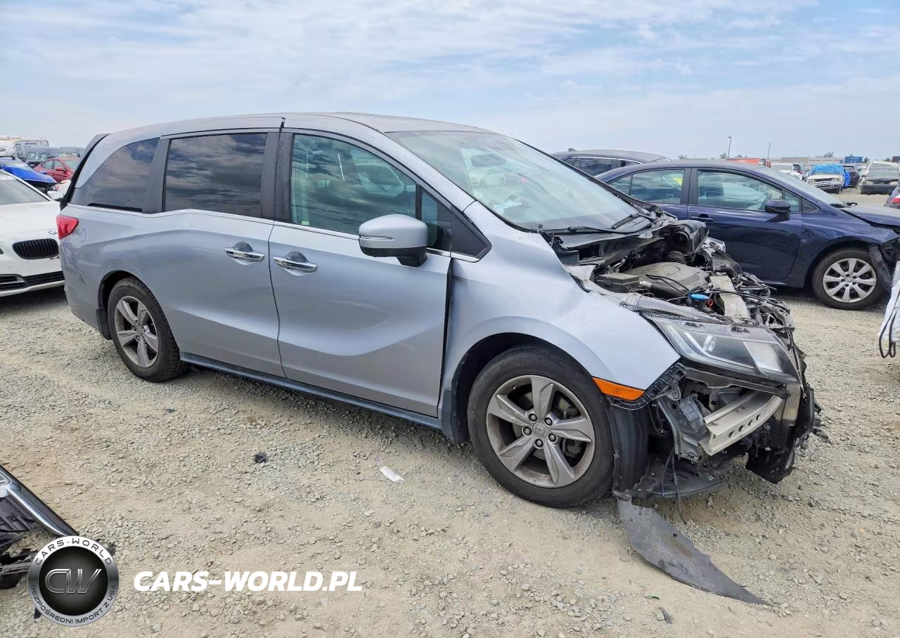2018 Honda Odyssey Exl VIN:5FNRL6H71JB031750 - 4