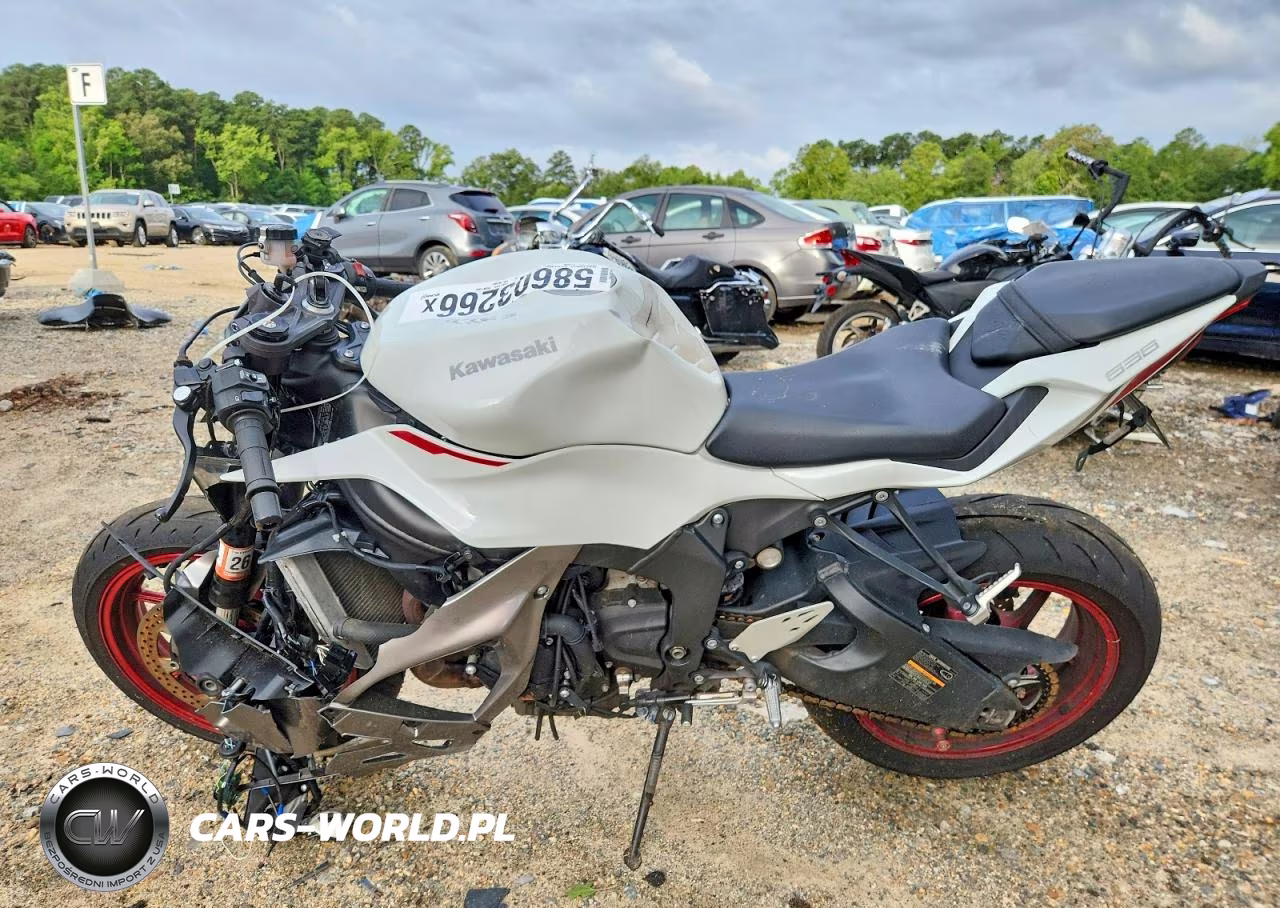 2025 Kawasaki Zx636 K VIN:JKBZXJJ11SA021605 - 3