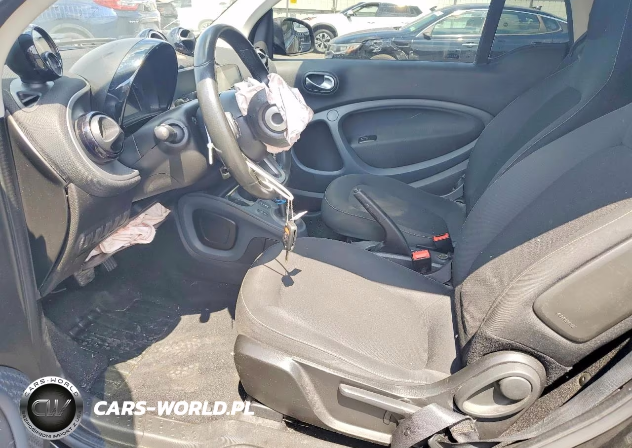 2016 Smart Fortwo VIN:WMEFJ5DA2GK053841 - 7