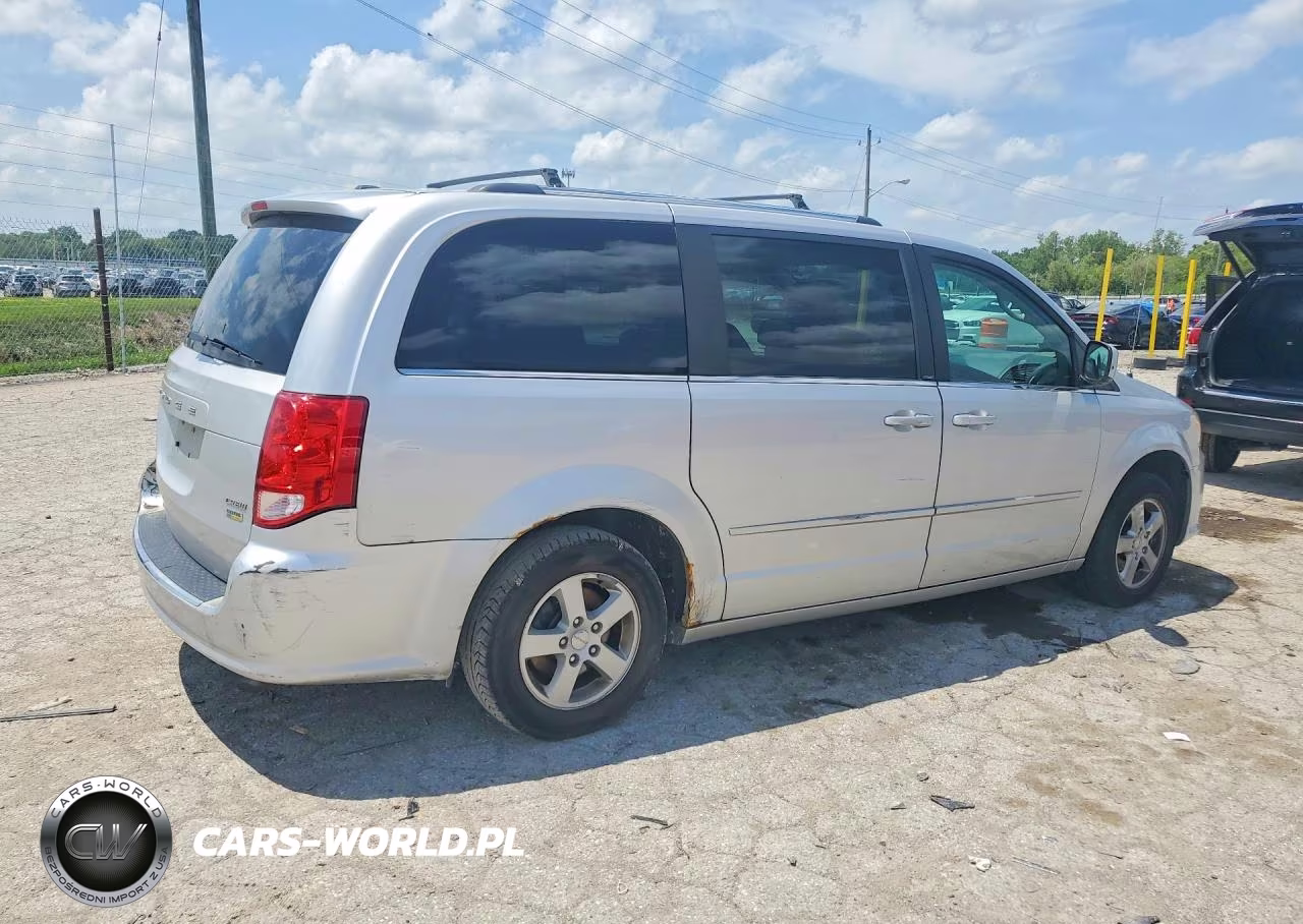 2011 Dodge Grand Caravan Crew VIN:2D4RN5DGXBR791100 - 3
