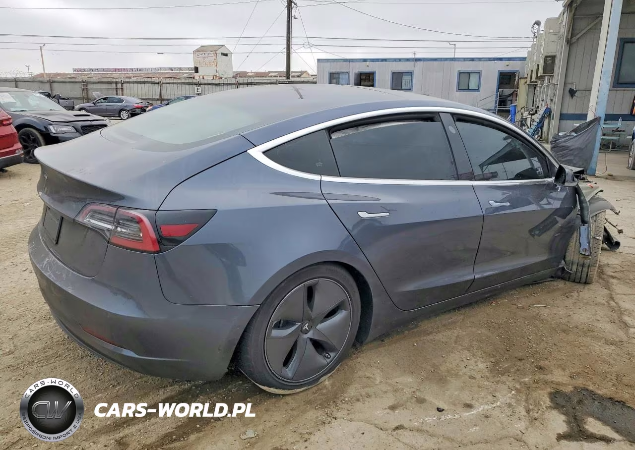 2020 Tesla Model 3 VIN:5YJ3E1EA4LF799146 - 3