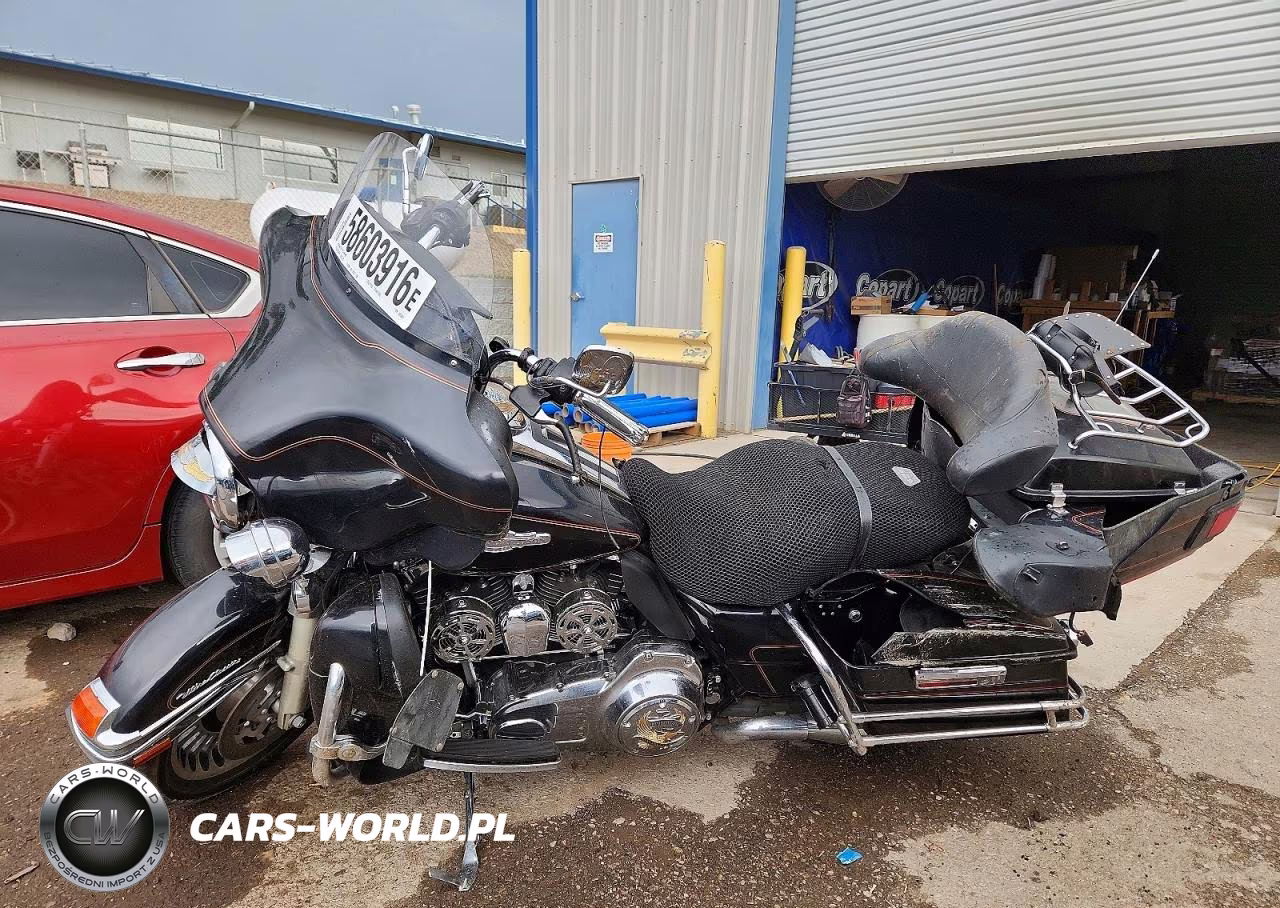 2009 Harley-Davidson Flhtcu VIN:1HD1FL4149Y625991 - 3