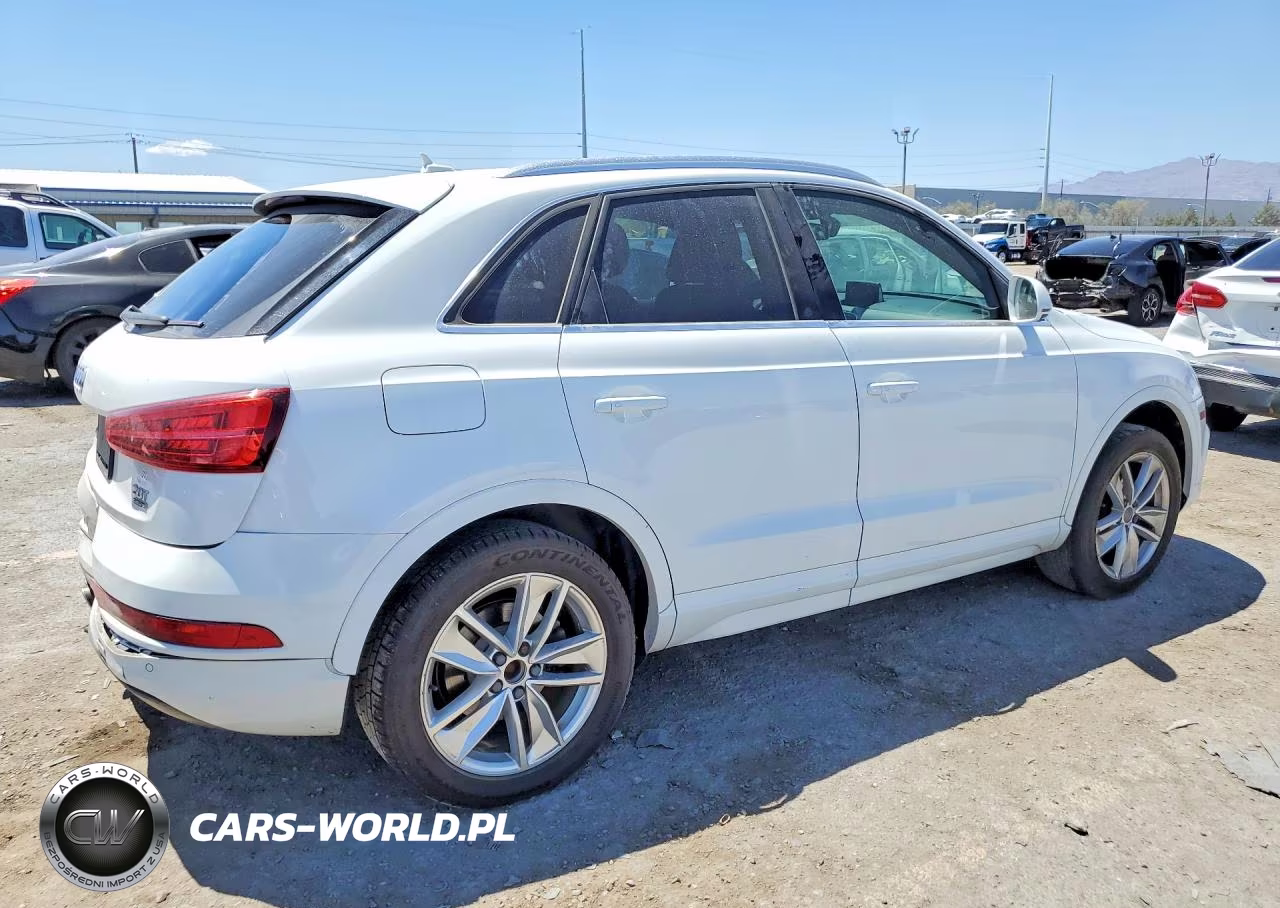 2016 Audi Q3 Premium Plus VIN:WA1EFCFS2GR014013 - 3