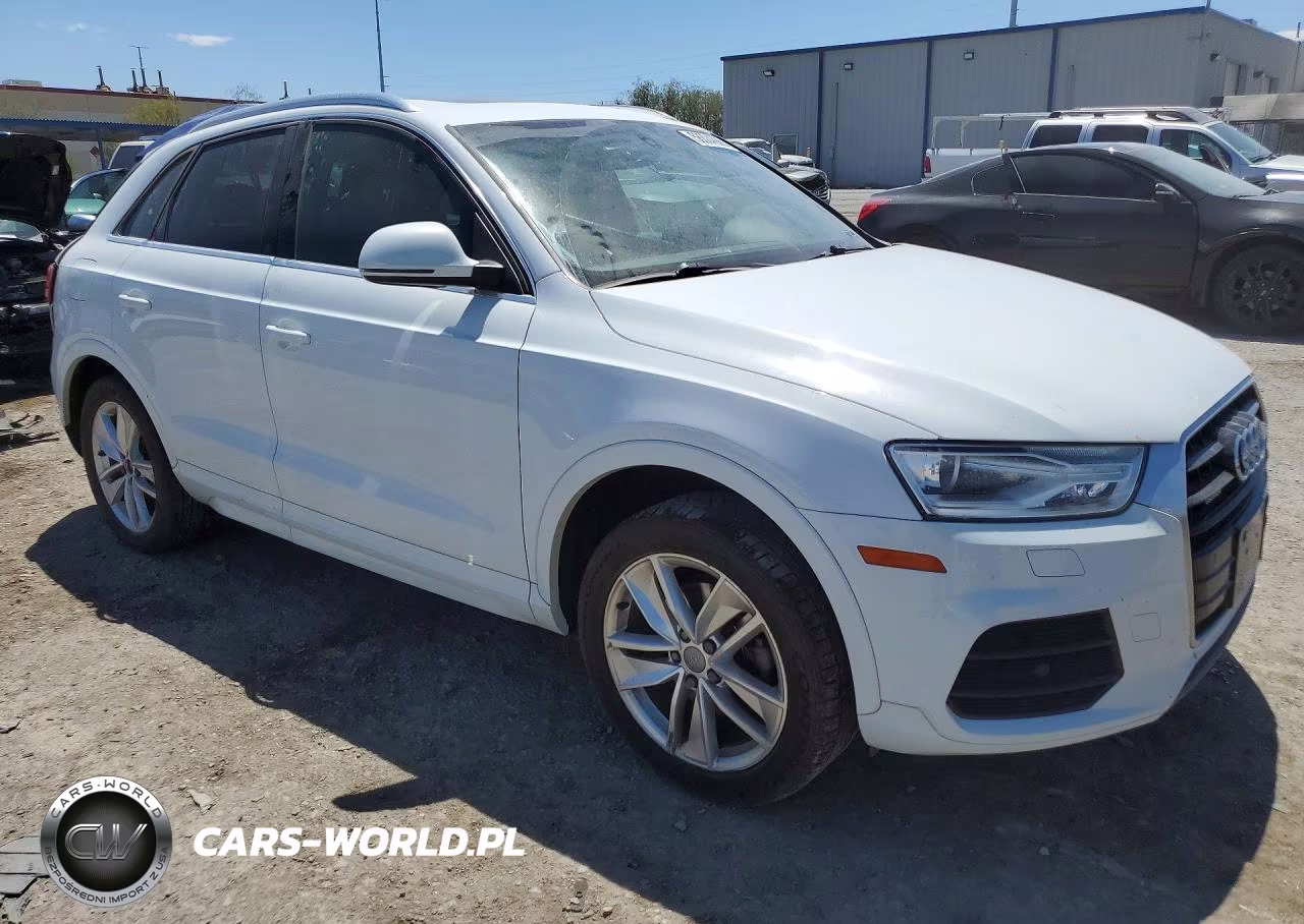 2016 Audi Q3 Premium Plus VIN:WA1EFCFS2GR014013 - 4