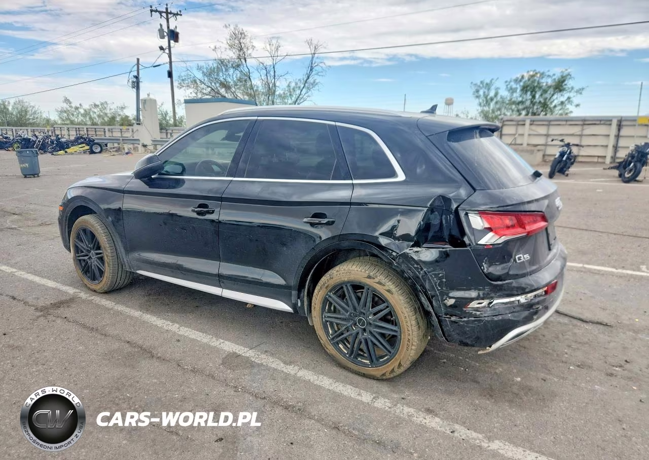 2020 Audi Q5 Premium VIN:WA1ANAFY4L2019890 - 2