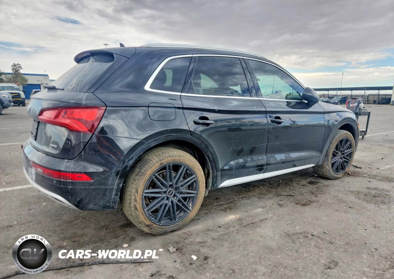 2020 Audi Q5 Premium VIN:WA1ANAFY4L2019890 - 3