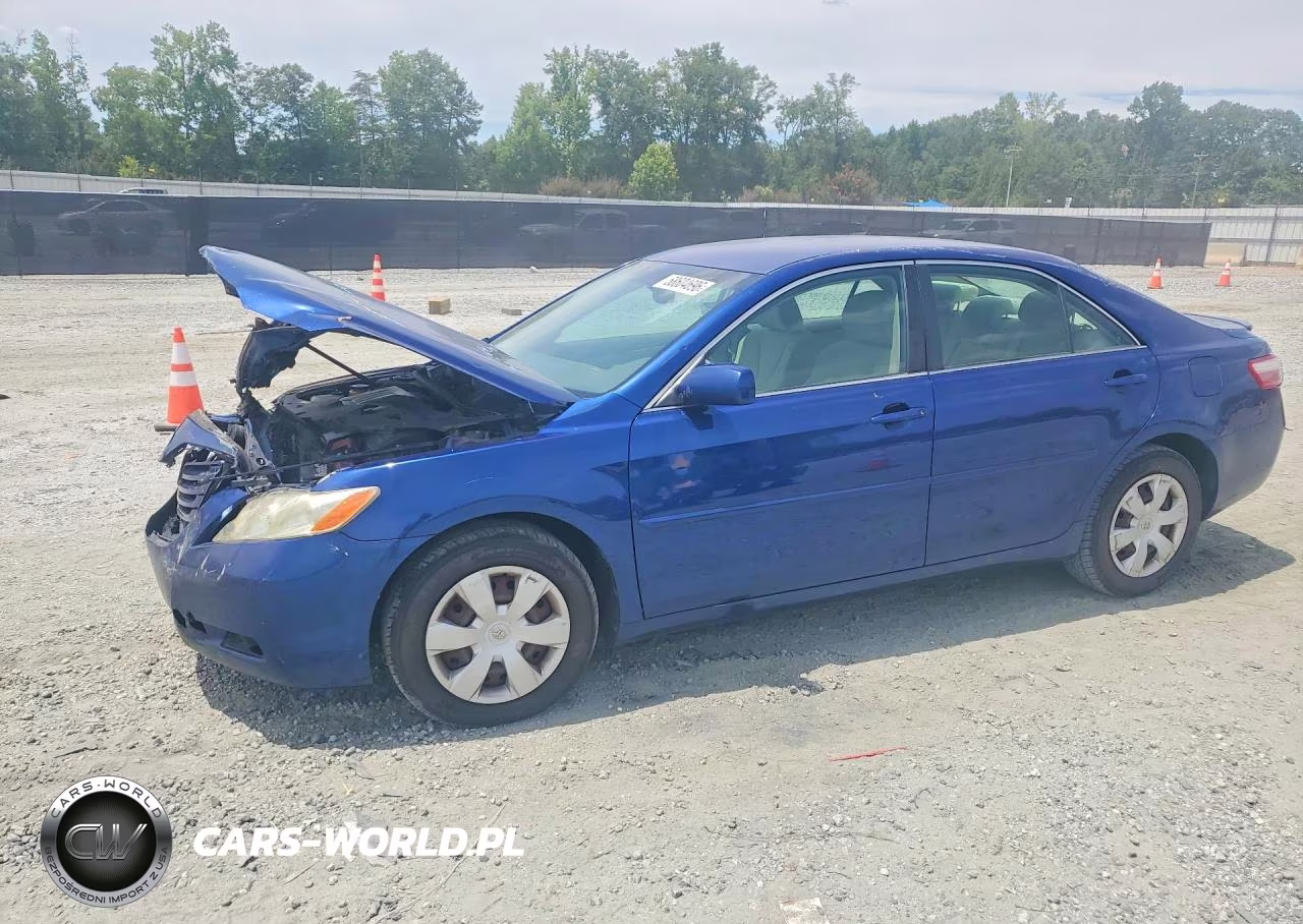 2007 Toyota Camry Le V6 – zdjęcie 1 z 13
