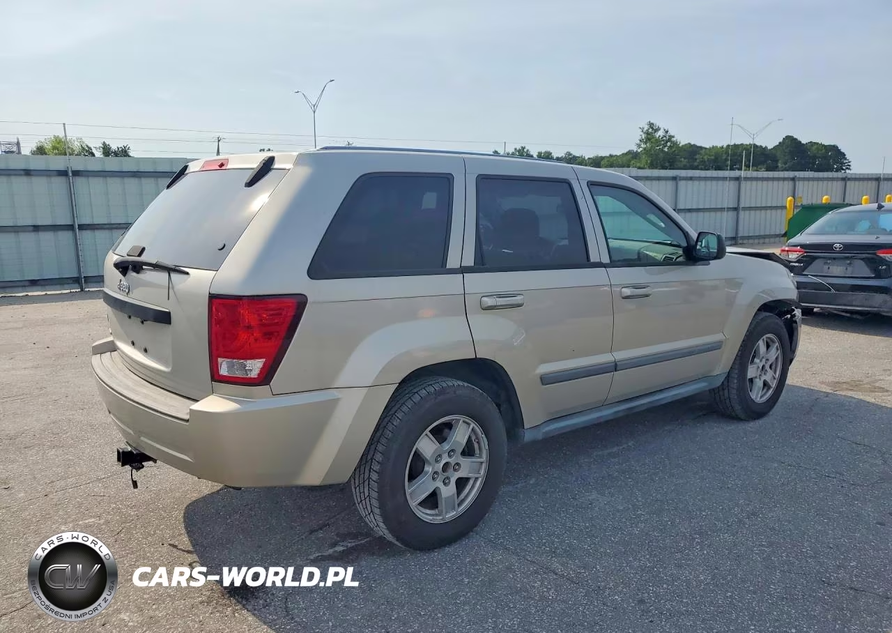 2007 Jeep Grand Cherokee Laredo VIN:1J8GS48K47C678595 - 3