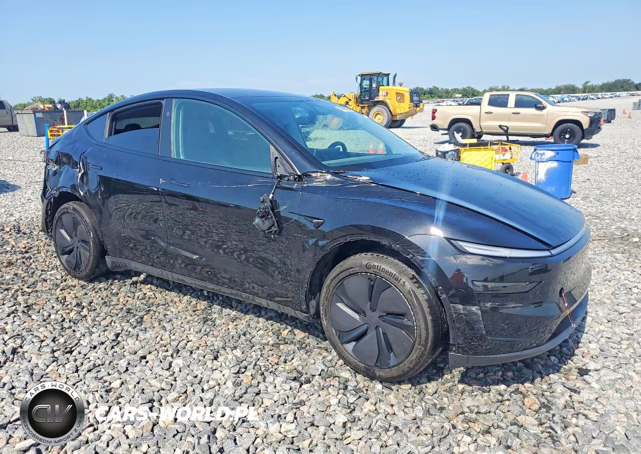 2026 Tesla Model Y VIN:7SAYGDED6TF381394 - 4
