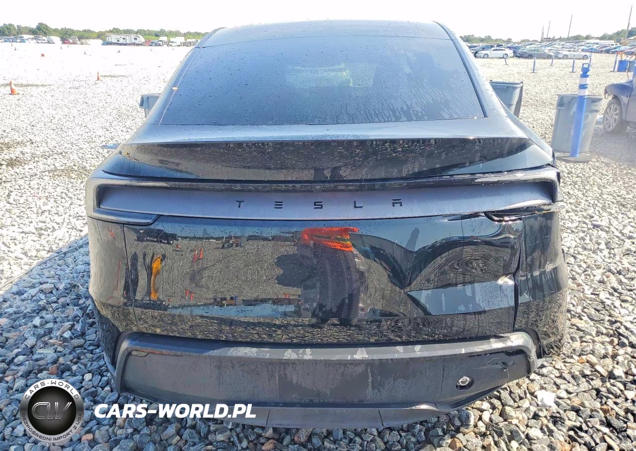 2026 Tesla Model Y VIN:7SAYGDED6TF381394 - 6