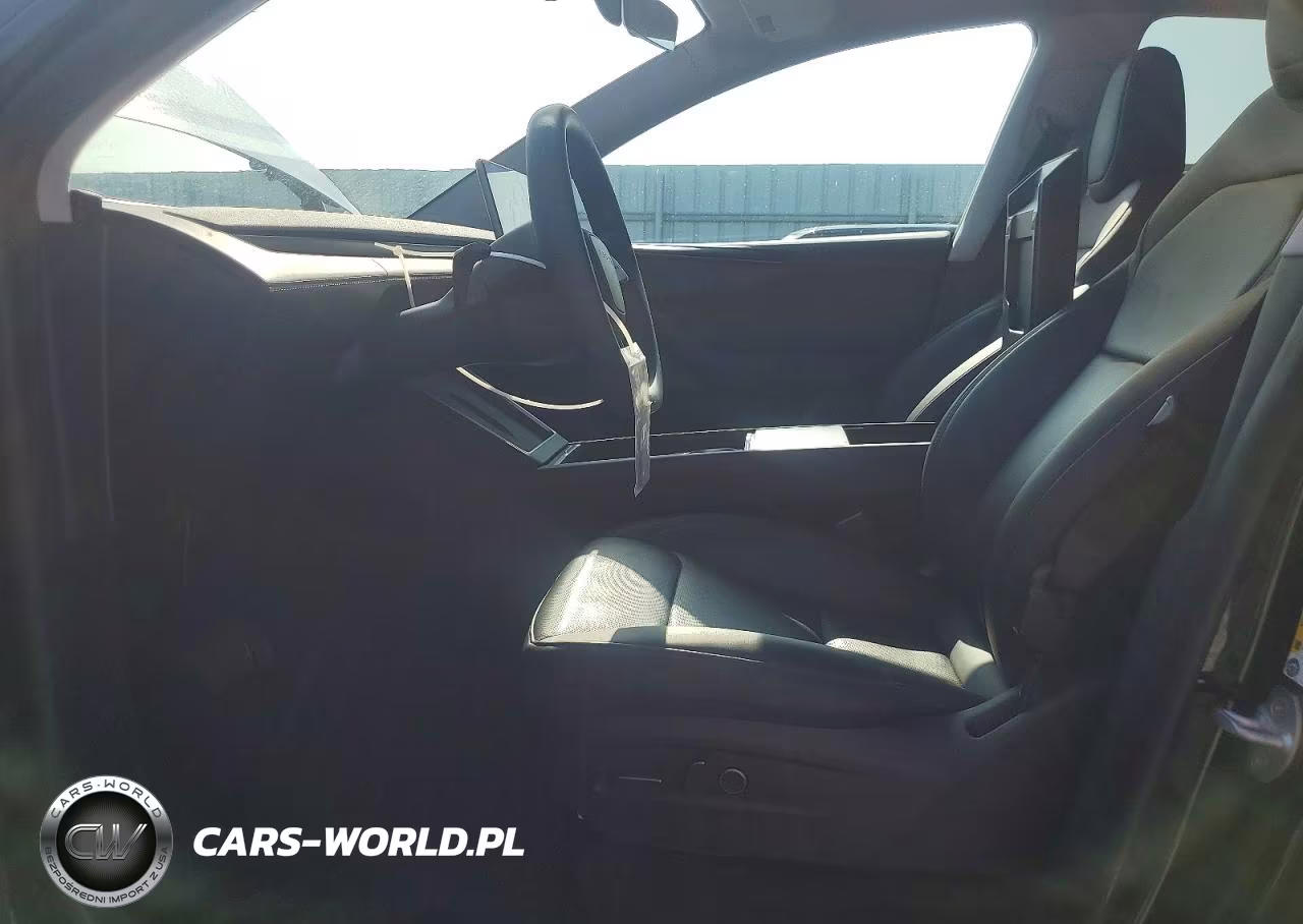 2026 Tesla Model Y VIN:7SAYGDED6TF381394 - 7
